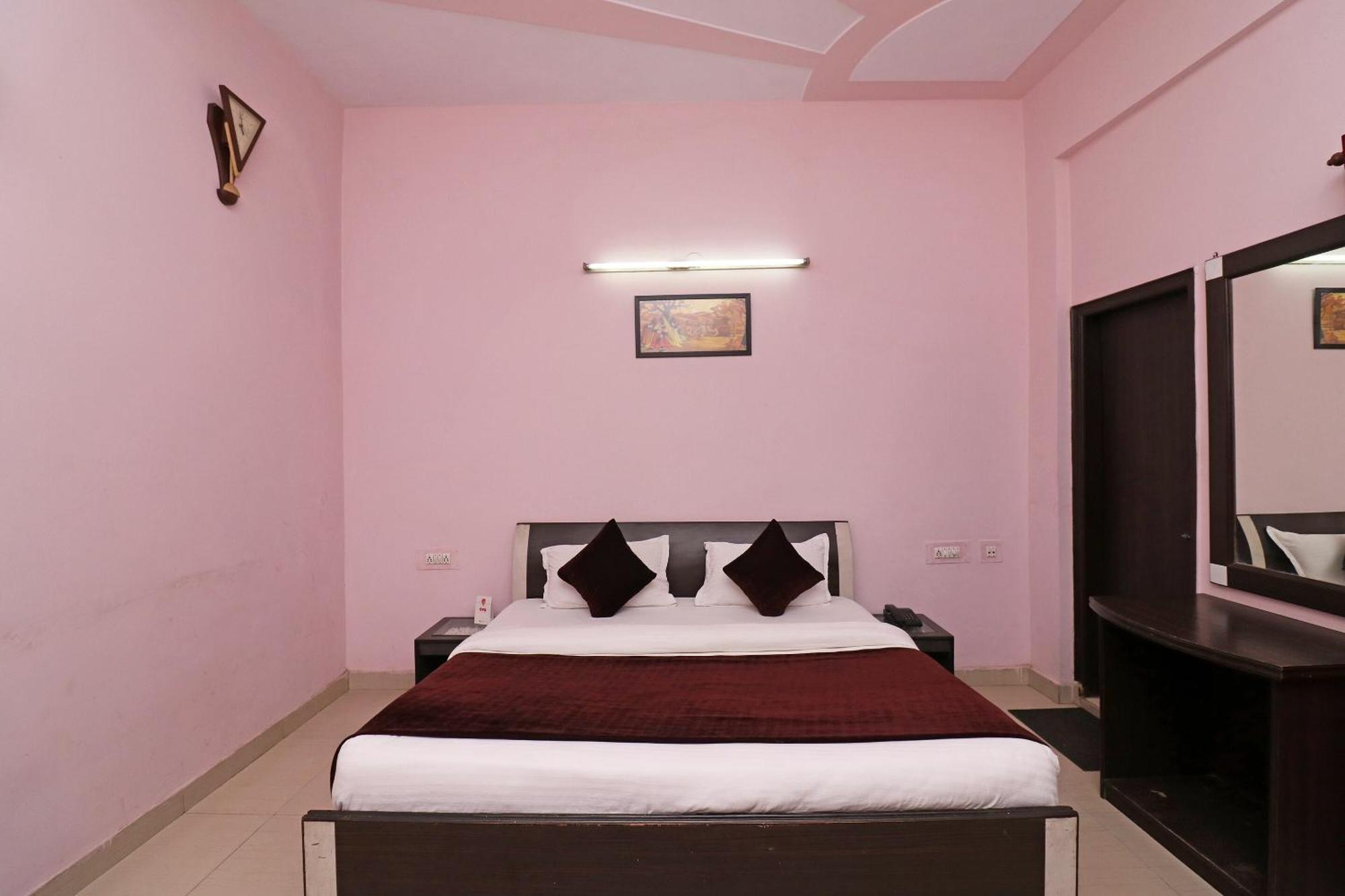 Hotel O Alpine Residency Faridabad Exterior foto